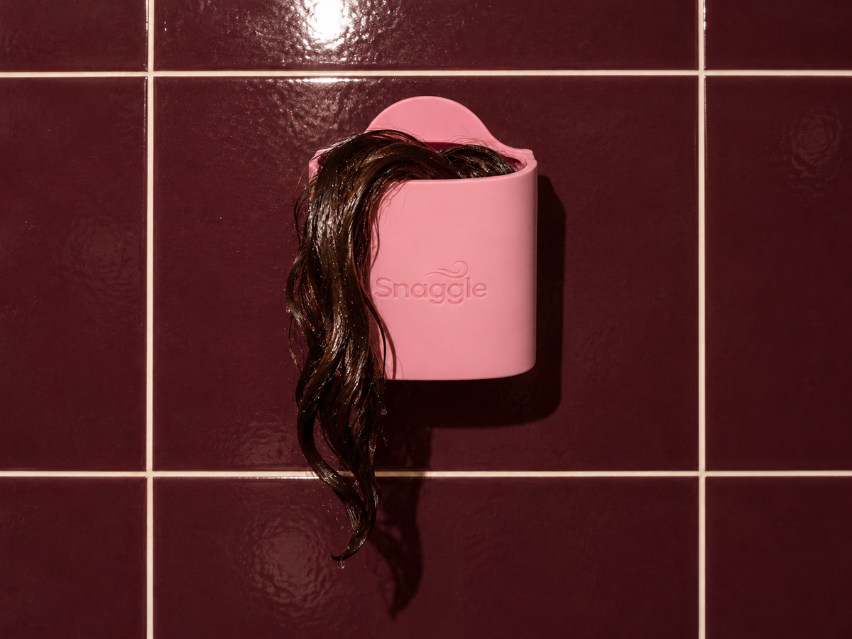 HAND DROPPING HAIR IN · VIDEO · TO SHOOT